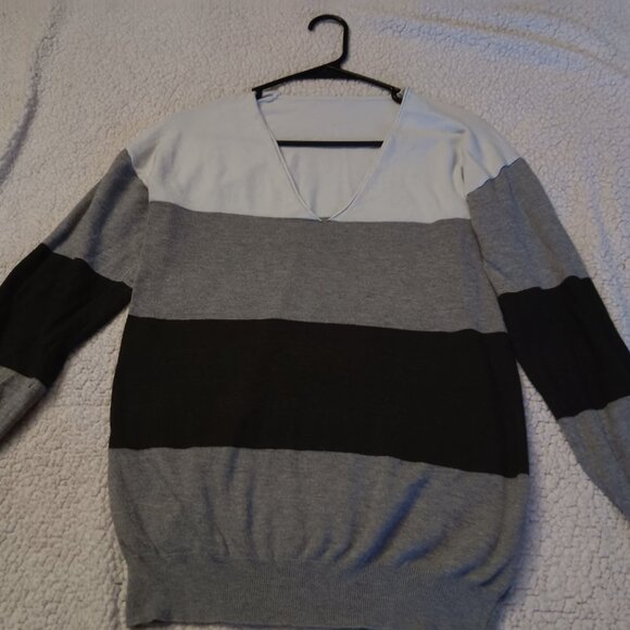 4 PACK Shein Shirts Bundle - Picture 6 of 10